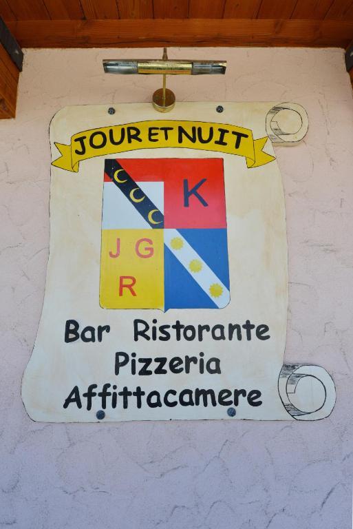 Affittacamere De Charme Jour Et Nuit Torgnon Room photo