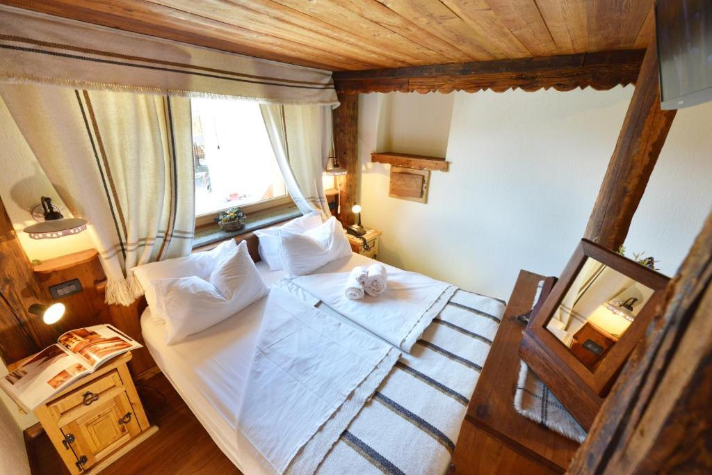 Affittacamere De Charme Jour Et Nuit Torgnon Exterior photo